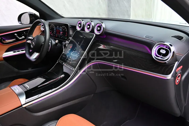 2024 مرسيدس - بنز جي إل سي 200