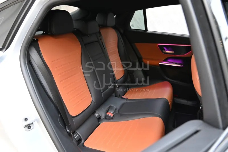 2024 مرسيدس - بنز جي إل سي 200