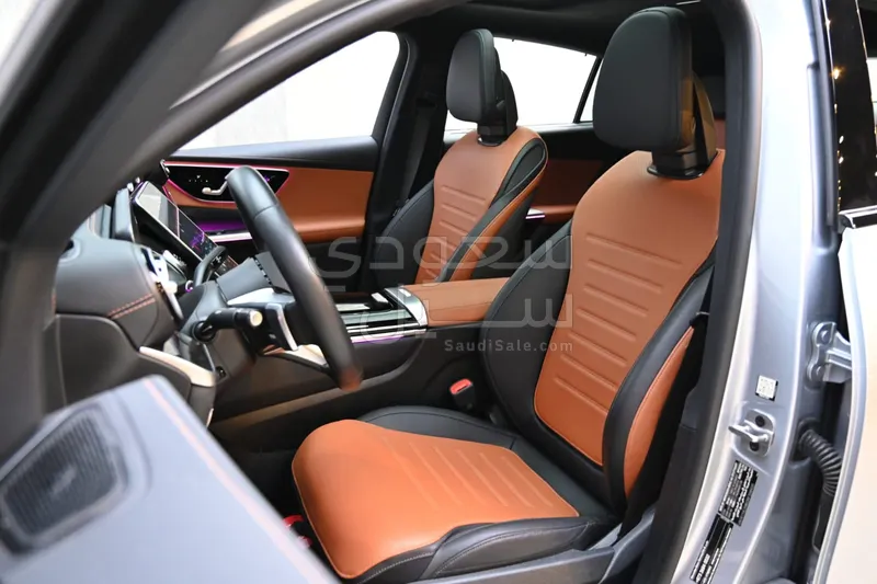 2024 مرسيدس - بنز جي إل سي 200