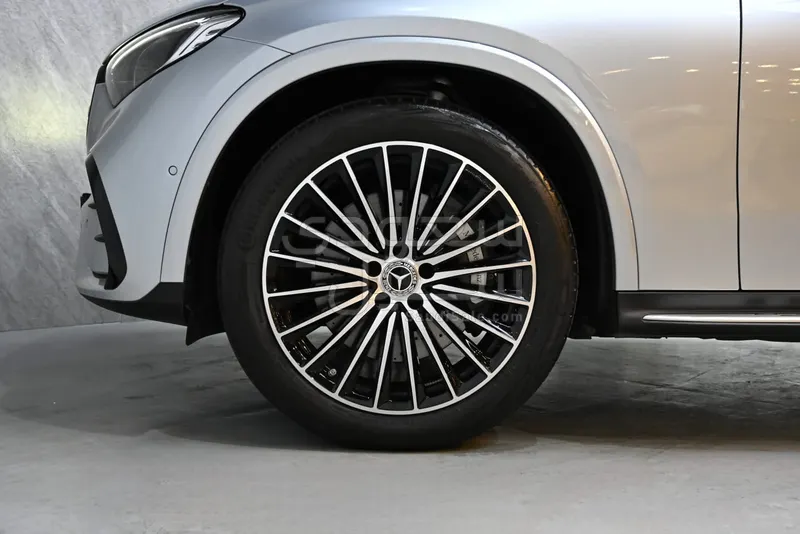 2024 مرسيدس - بنز جي إل سي 200