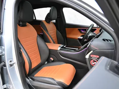 2024 مرسيدس - بنز جي إل سي 200