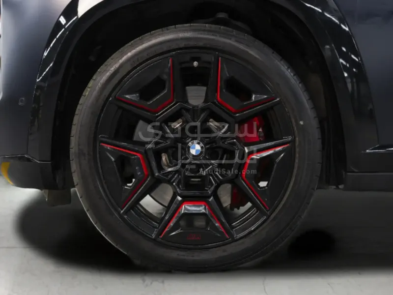 2024 بي ام دبليو اكس ام