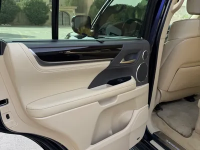 2019 لكزس إل إكس 570 اس