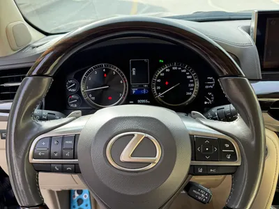 2019 لكزس إل إكس 570 اس