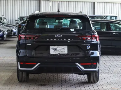 2024 فورد تيريتوري تيتانيوم بلس