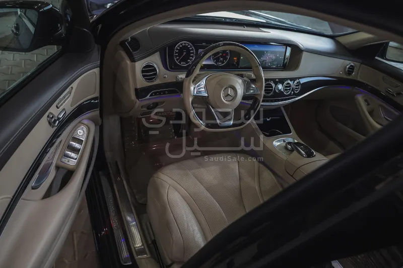 2017 مرسيدس - بنز إس 400