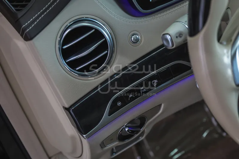 2017 مرسيدس - بنز إس 400