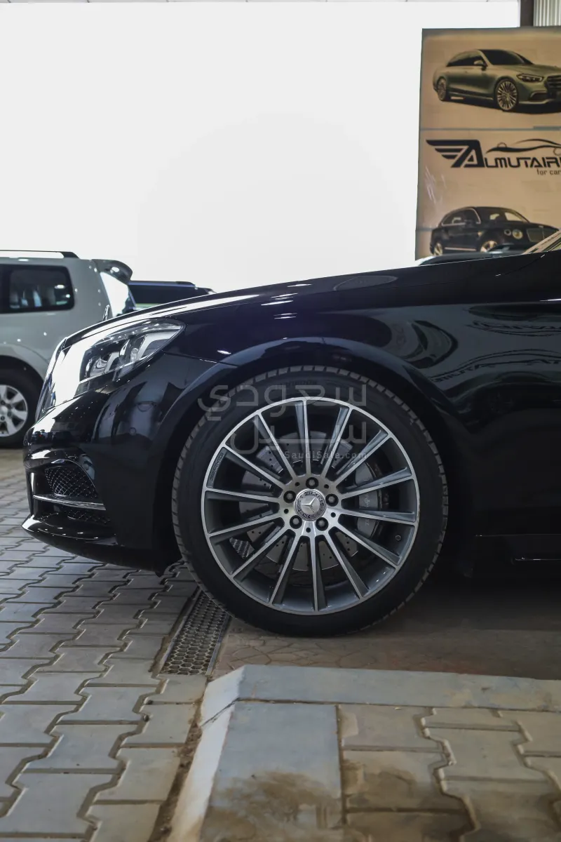 2017 مرسيدس - بنز إس 400