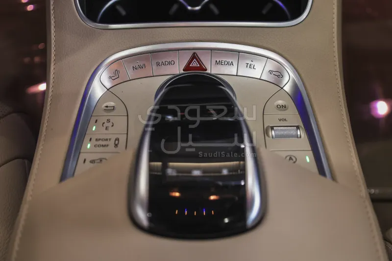 2017 مرسيدس - بنز إس 400