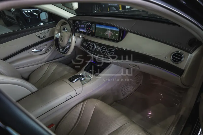 2017 مرسيدس - بنز إس 400