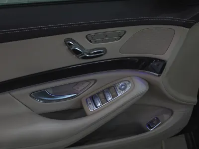 2017 مرسيدس - بنز إس 400