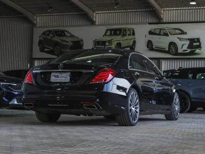 2017 مرسيدس - بنز إس 400