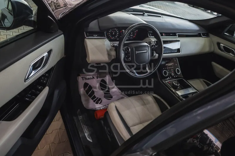 2020 لاند روفر رينج روفر فيلار فيلار