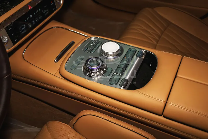 2023 جينيسيس جي 90