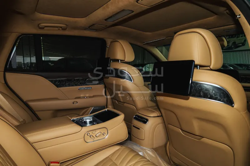 2023 جينيسيس جي 90