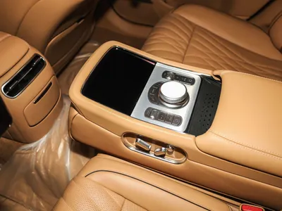 2023 جينيسيس جي 90