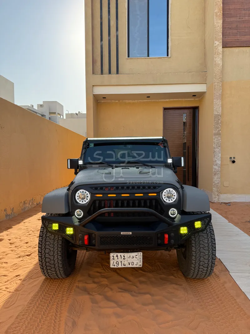 2014 جييب رانجلر صحارى