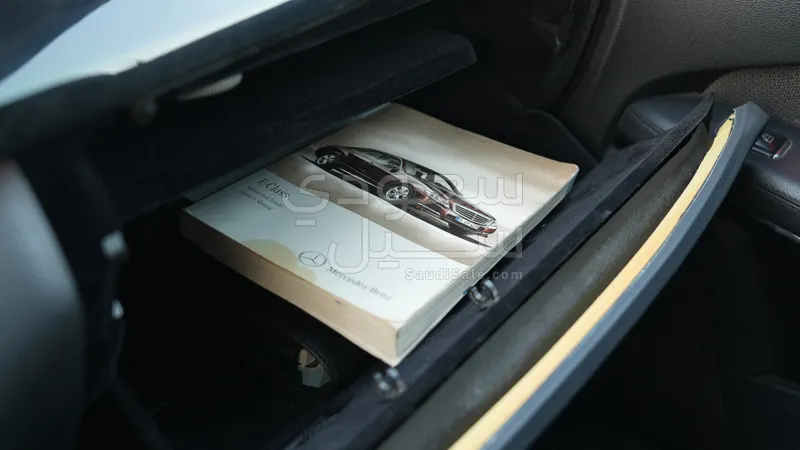 2012 مرسيدس - بنز إي 200