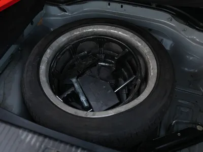 2012 مرسيدس - بنز إي 200