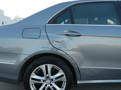 2012 مرسيدس - بنز إي 200