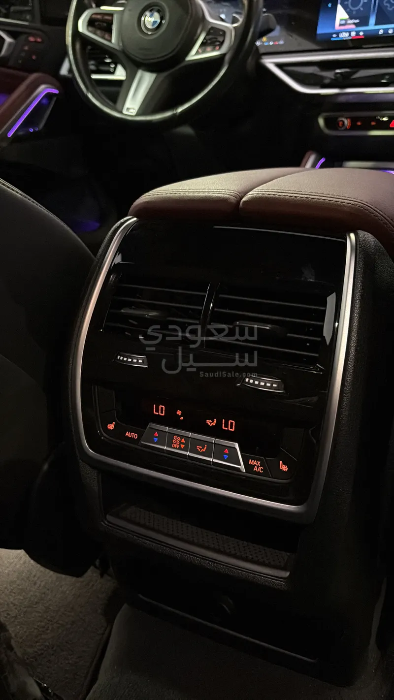 2024 بي ام دبليو الفئة اكس 6 إم كت