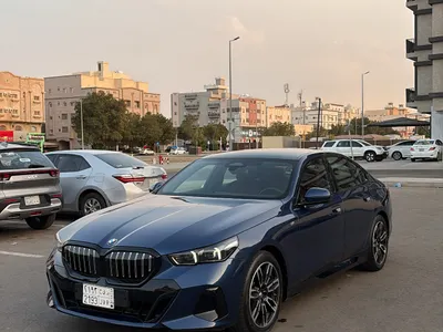 2024 بي ام دبليو الفئة الخامسة 520 أي إم كت