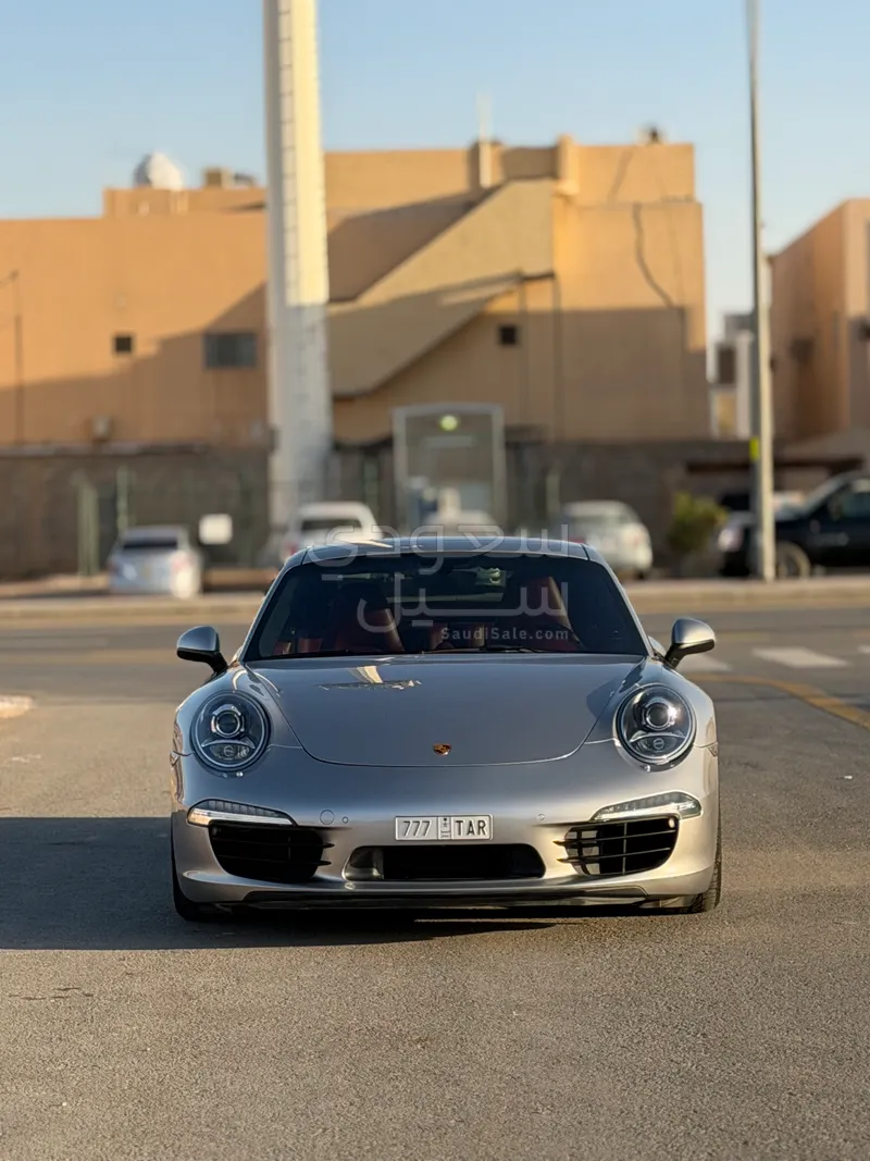 2013 بورش 911 كاريرا اس