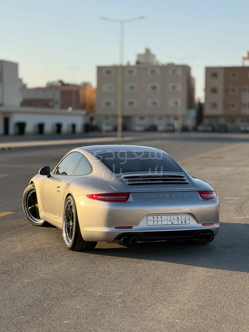 2013 بورش 911 كاريرا اس