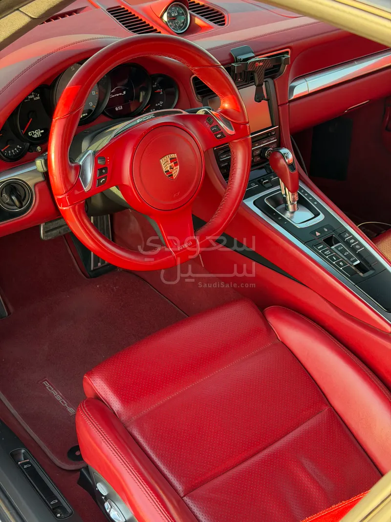 2013 بورش 911 كاريرا اس