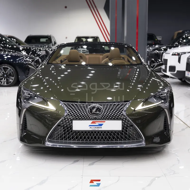 2024 لكزس إل سي 500