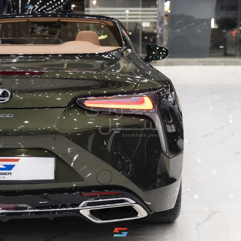 2024 لكزس إل سي 500