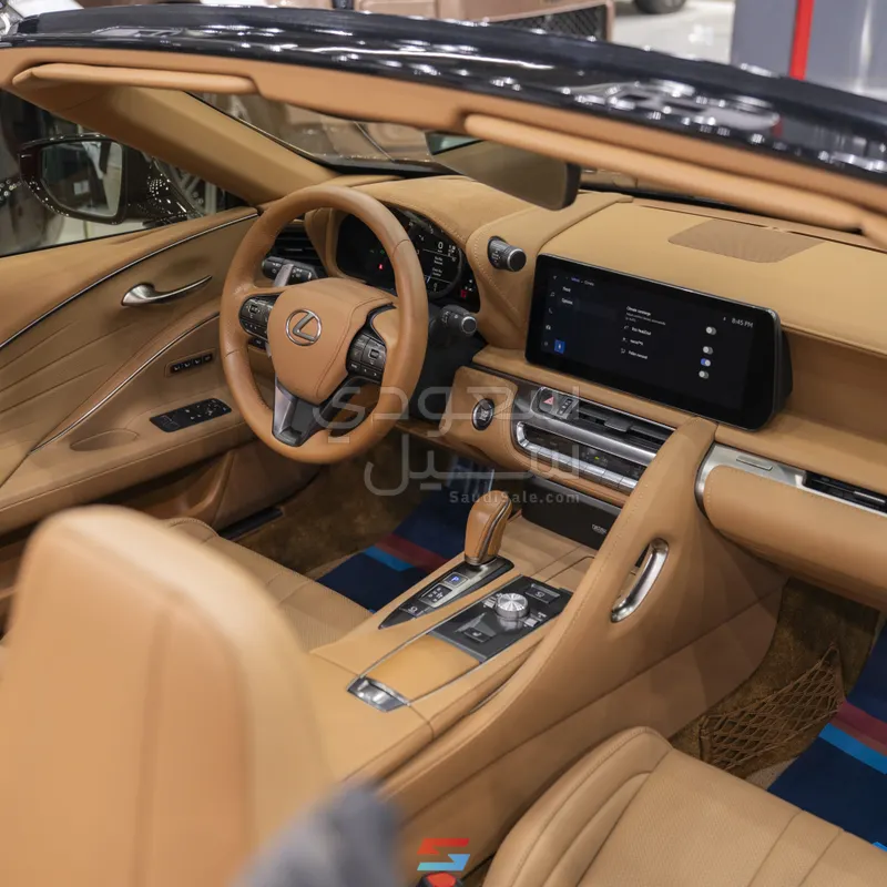 2024 لكزس إل سي 500