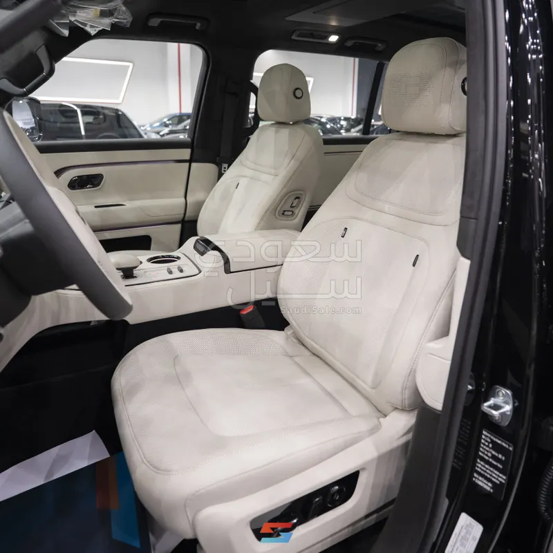 2026 روكس 01 أدماس