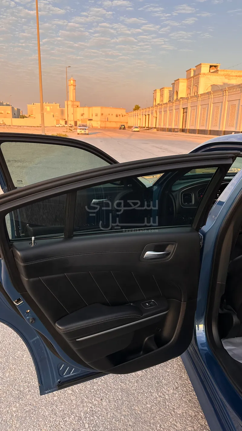 2021 دودج تشارجر ار تي