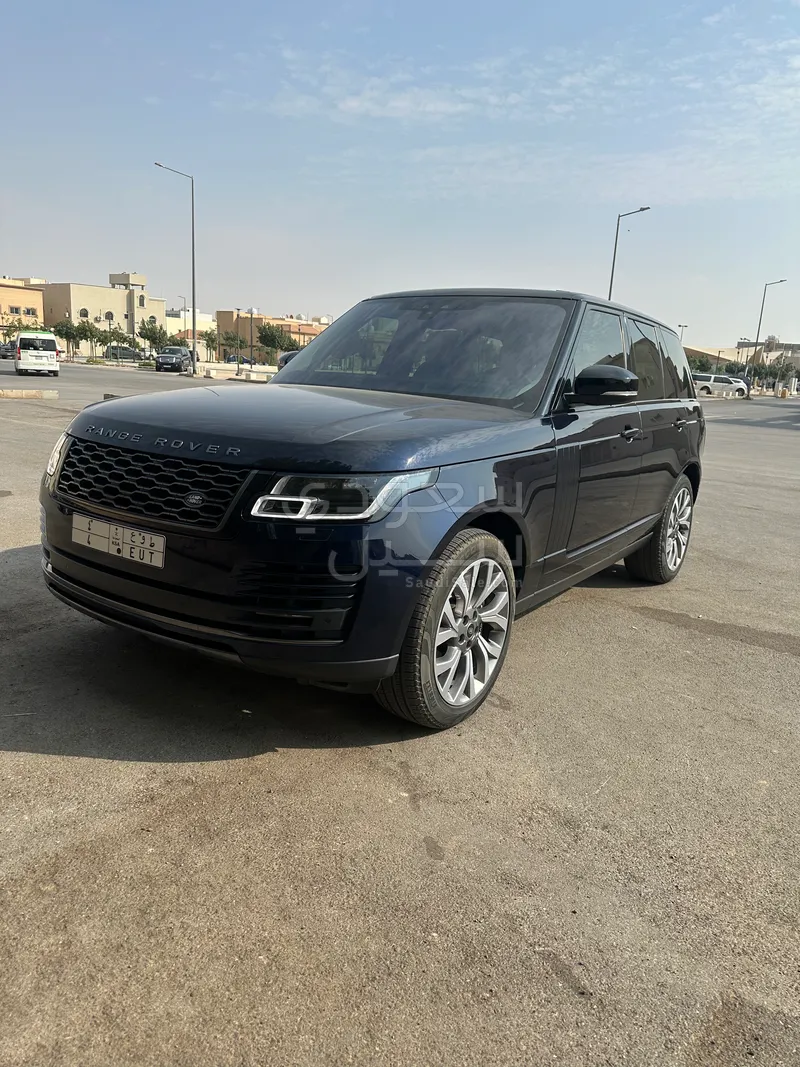 2020 لاند روفر رينج روفر فوج