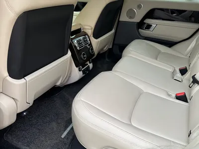 2020 لاند روفر رينج روفر فوج