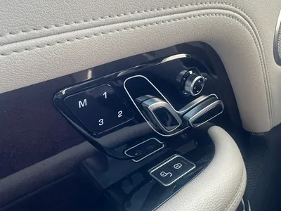 2020 لاند روفر رينج روفر فوج