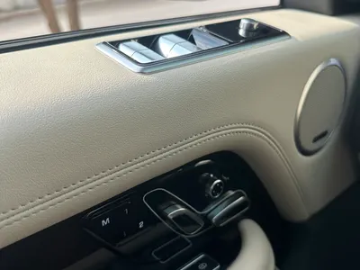 2020 لاند روفر رينج روفر فوج