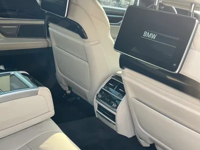 2020 بي ام دبليو الفئة السابعة 730 إل أي