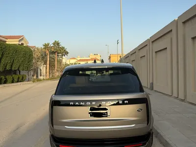 2022 لاند روفر رينج روفر فوج