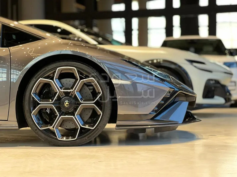 2023 لمبرجيني هوراكان إل بي 640-2