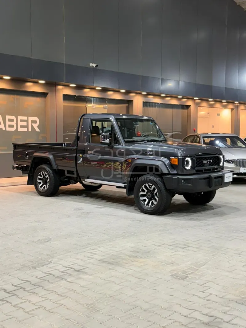 2025 تويوتا لاند كروزر شاص