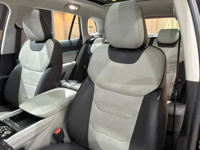 2024 فورد تيريتوري تيتانيوم بلس