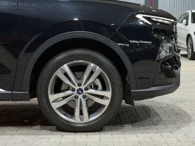 2024 فورد تيريتوري تيتانيوم بلس