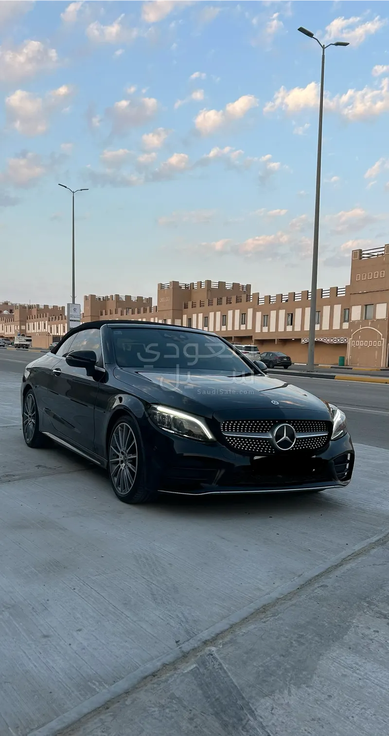 2023 مرسيدس - بنز سي 200 أي إم جي كوبيه
