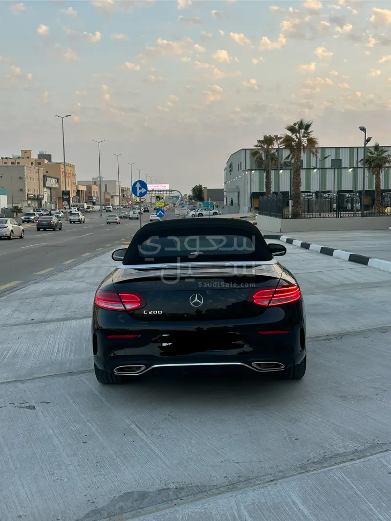 2023 مرسيدس - بنز سي 200 أي إم جي كوبيه