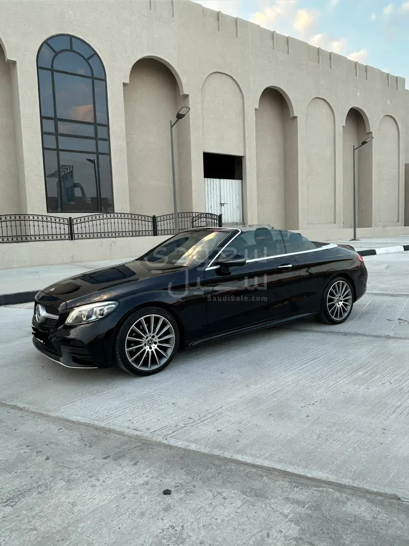 2023 مرسيدس - بنز سي 200 أي إم جي كوبيه