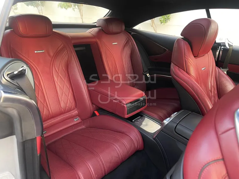 2015 مرسيدس - بنز إس 63 كوبيه