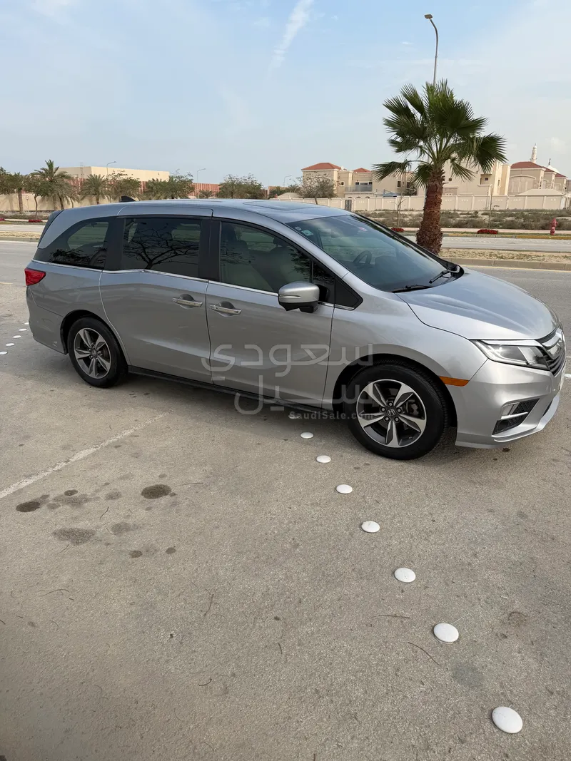 2019 هوندا اوديسي إي إكس إل