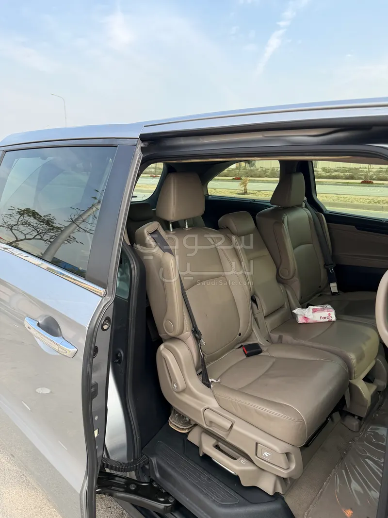 2019 هوندا اوديسي إي إكس إل